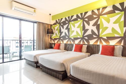 room detail thumbnail 0