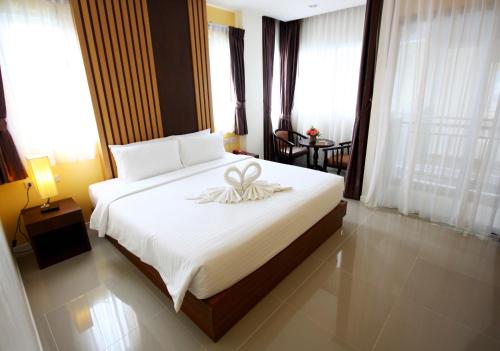 room detail thumbnail 0