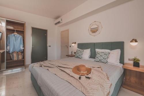 Zinos Luxury Villa - image 9