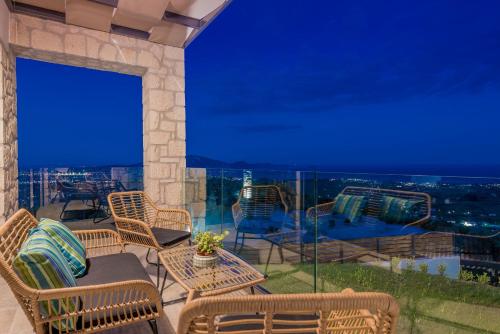 Zinos Luxury Villa - image 13