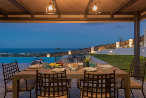 Zinos Luxury Villa - image 12