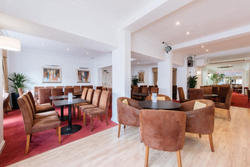 Restaurant, The Queens Hotel in Paignton