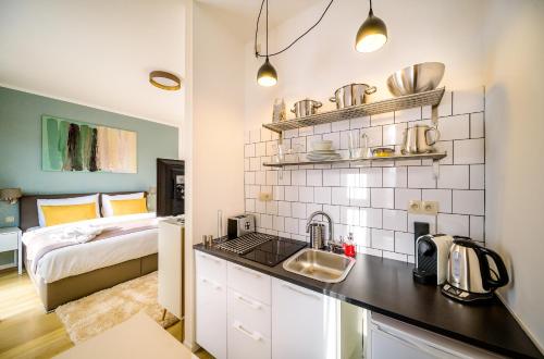 Michal&Michael’s Central Apartments, Прага (фото 8)