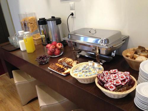 Cosmopolit - image 4