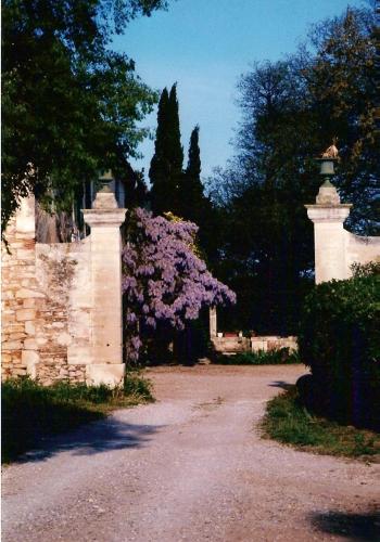 Les Esclots , Nîmes, Gîtes 4 personne - Location saisonnière - Générac