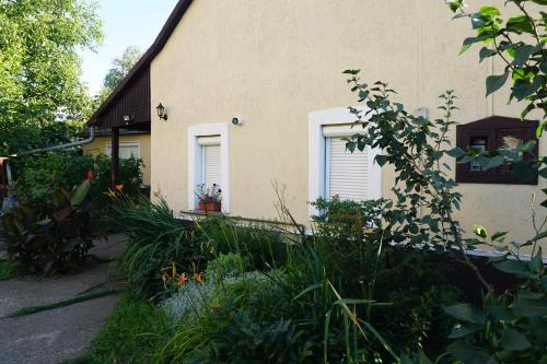 Näkymä ulkoa, Piri Vendégház (Piri Vendeghaz) in Hortobágy