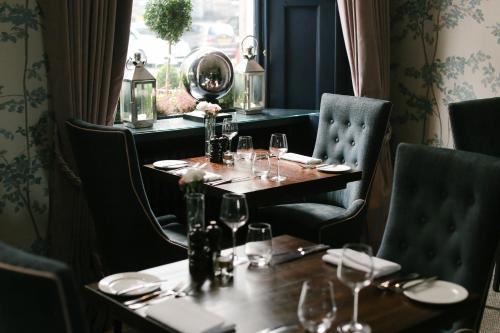 Restaurant, Nira Caledonia in Stockbridge