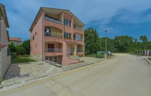 Apartment Kristijan with Balcony Apartment Kristijan with Balcony