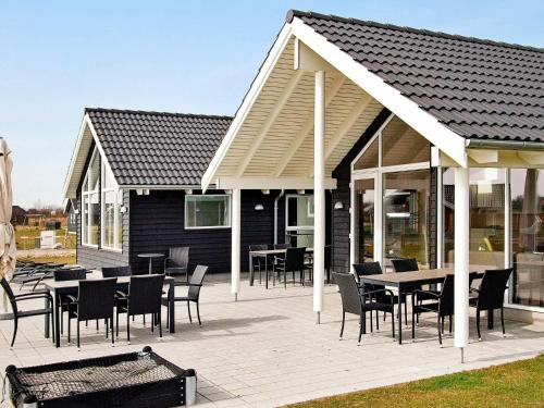  14 person holiday home in Idestrup, Pension in Bøtø By