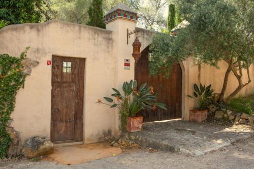 Casa Los Arcos at Masia Nur Sitges, Adults only