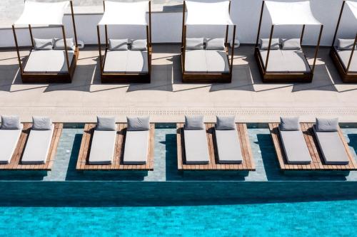 Manoulas Beach Hotel Ξενοδοχείο