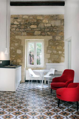 Isabella di Castiglia Apartments 4