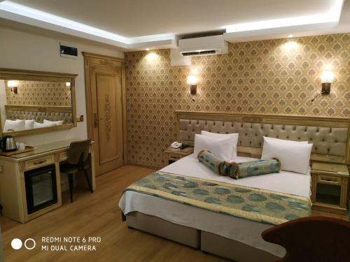 Apple Tree Hotel Room Type - Deluxe Double Room with Sea View