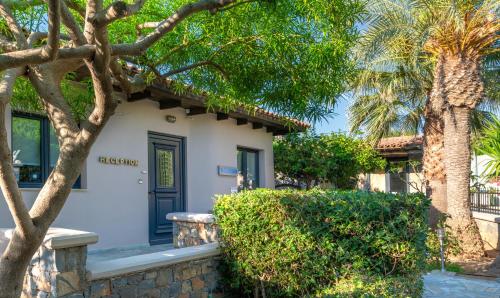  Nancy - Chara Apartments in Karteros