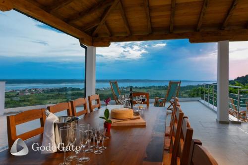 Balkons/terase, Villa Lubey in Ljubač