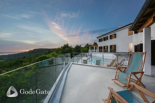 Viesnīcas āriene, Villa Lubey in Ljubač