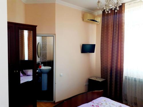 Авито адлер отдых. Адлер экзотик гостевой дом чкалова 27. Авито адлер. Авито адлер отдых. Забронировать жилье в адлере.