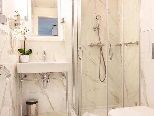 VacationClub – Baltic Park Fort Apartament E.506 - image 8