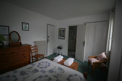 1 double bed