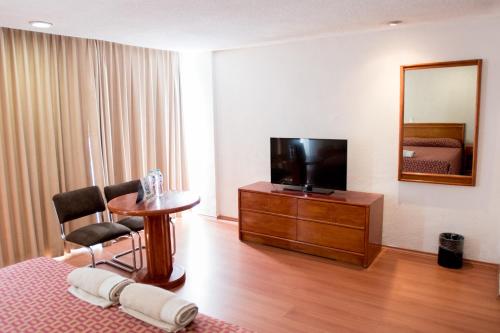 Hotel San Francisco Centro Historico – Mexico City, CT