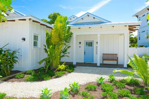 Bahama Mama - image 4