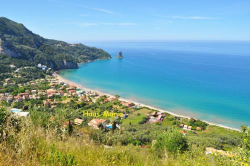 Apartments with pool maria on Agios Gordios Beach