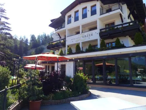 Hotel Garni Zerzer in Serfaus, Österreich