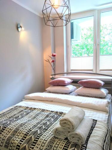 Chill & Explore by Cooee Apartments, Warsaw