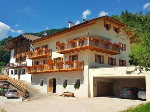  Mesnerhof, Pension in Laurein