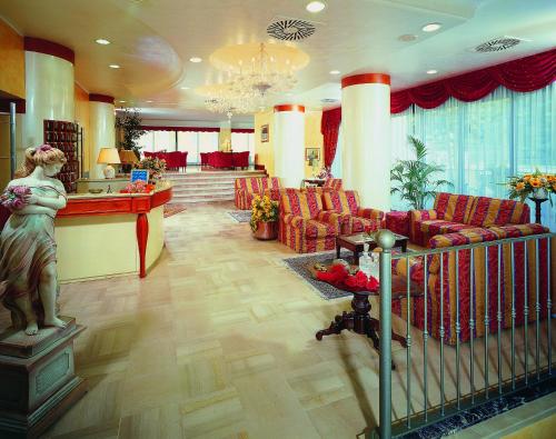 Hotel Metropolitan - image 4