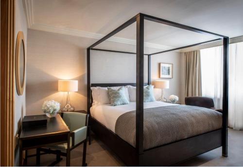 The Westbury Hotel - image 3