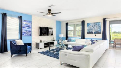 Luxury Pool Villa with Green View-8843IC’ in Davenport, USA