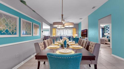 Windsor Hills Luxury Pool Villa Close to Disney- 7797BC in Orlando, USA