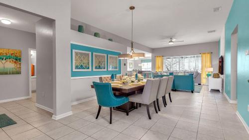 Windsor Hills Luxury Pool Villa Close to Disney- 7797BC in Orlando, USA