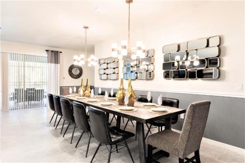 Amazing 9 Bedrooms Pool Villa with Private Game Room- 1658LA