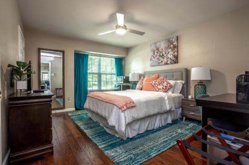 Comfortable, Family and Business Friendly 2BD/2BA House in North Austin