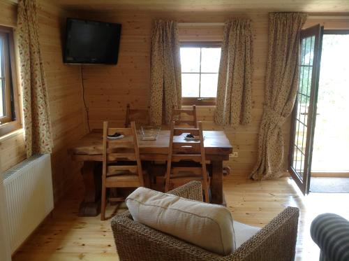 บริการและสิ่งอำนวยความสะดวก, Orme View Lodges in ชันดิกาย