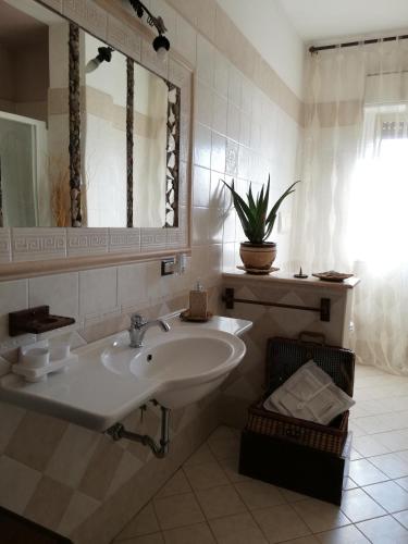 Villa Santa Elena B&B - Country Home Holiday in Сала-Консіліна