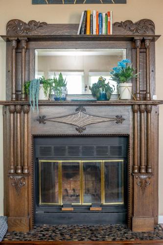 Comfortable, Family and Business Friendly 2BD/2BA House in North Austin Comfortable, Family and Business Friendly 2BD/2BA House in North Austin