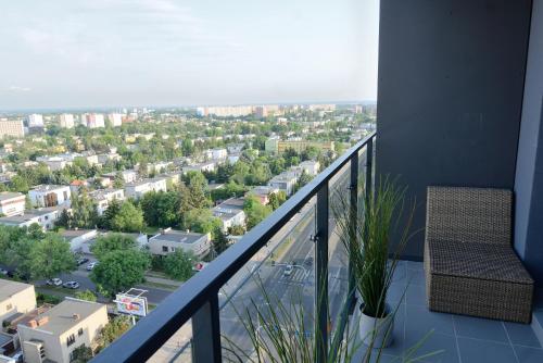 Bułgarska 59A- (1/2) piękny widok 14 piętro – khách sạn tại Grunwald