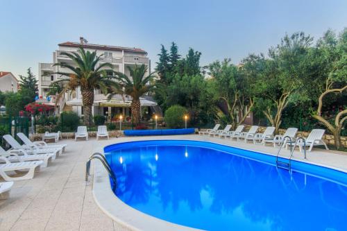 Apartments Villa Daniela - image 2