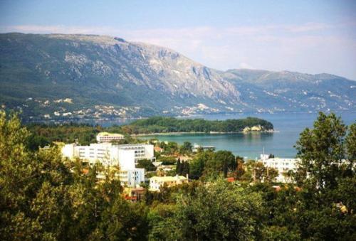 Vistas, Marialice in Corfú