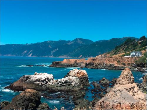 The Castle Inn of the Lost Coast