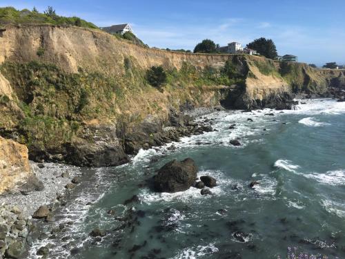 The Castle Inn of the Lost Coast