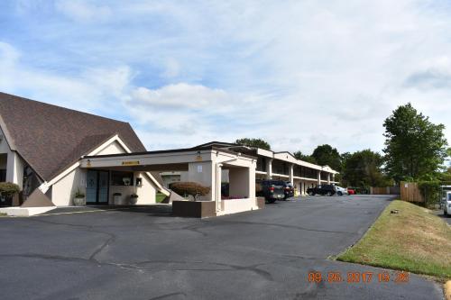 MHO Hotel Bordentown in Bordentown, USA