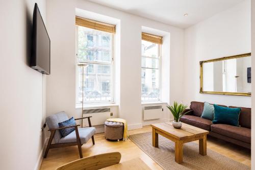 Picture of Stylish Hyde Park Apartment