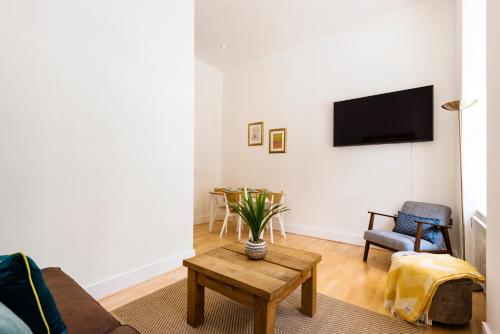 Picture of Stylish Hyde Park Apartment