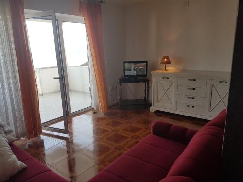  Apartments Toni Na Moru in Drage