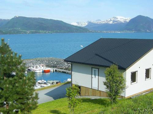 Two-Bedroom Holiday home in Lauvstad 1