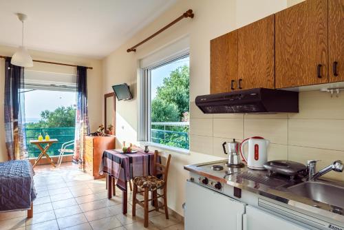 Golden Beach Hill Apartments 2